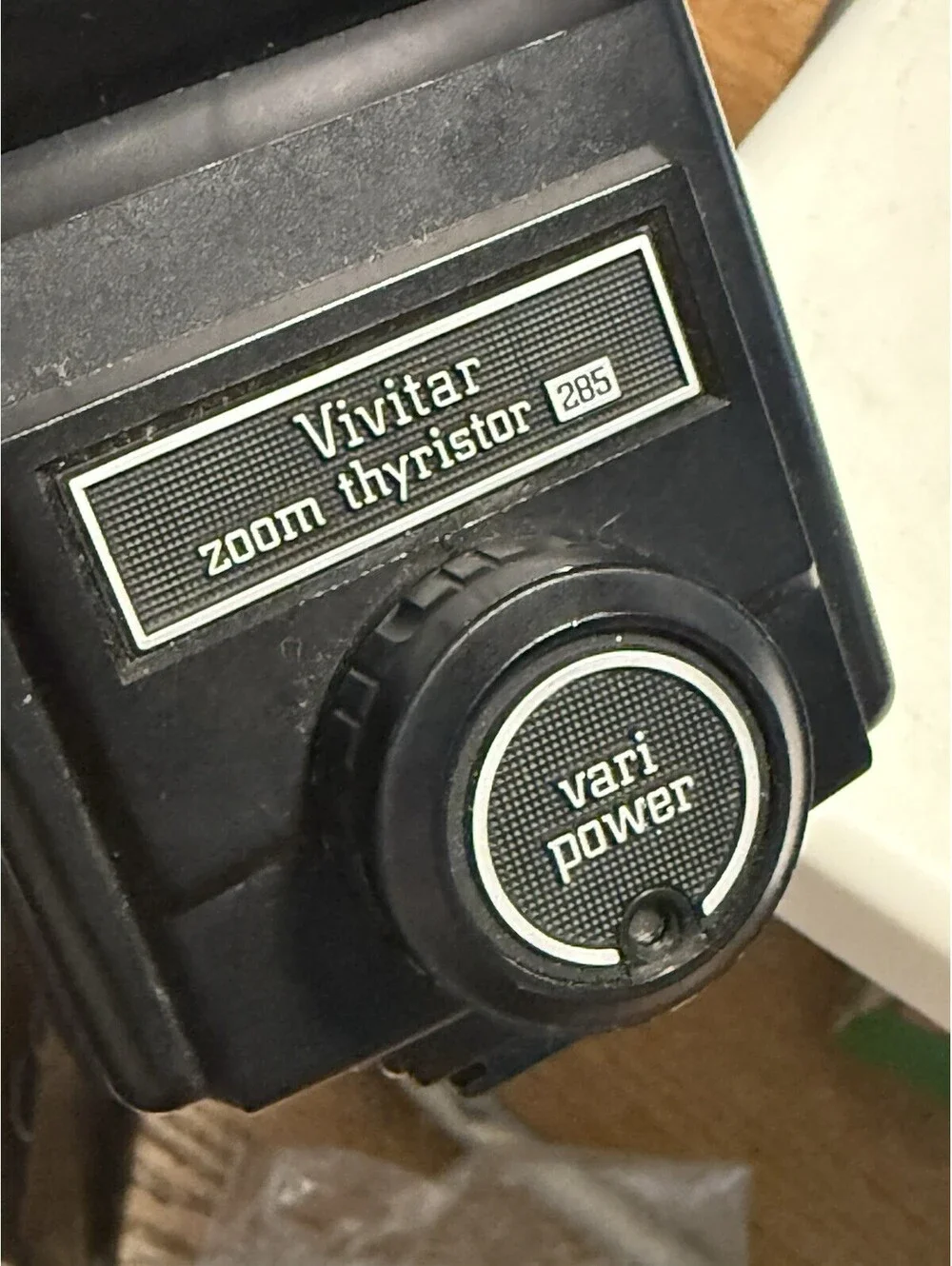 Vintage Vivitar 285 Zoom Thyristor Shoe Mount Flash